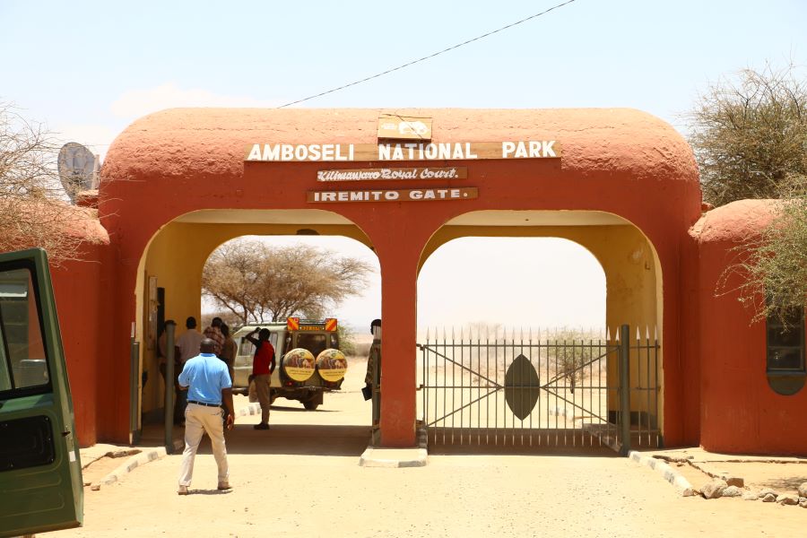Amboseli Iremito Gate