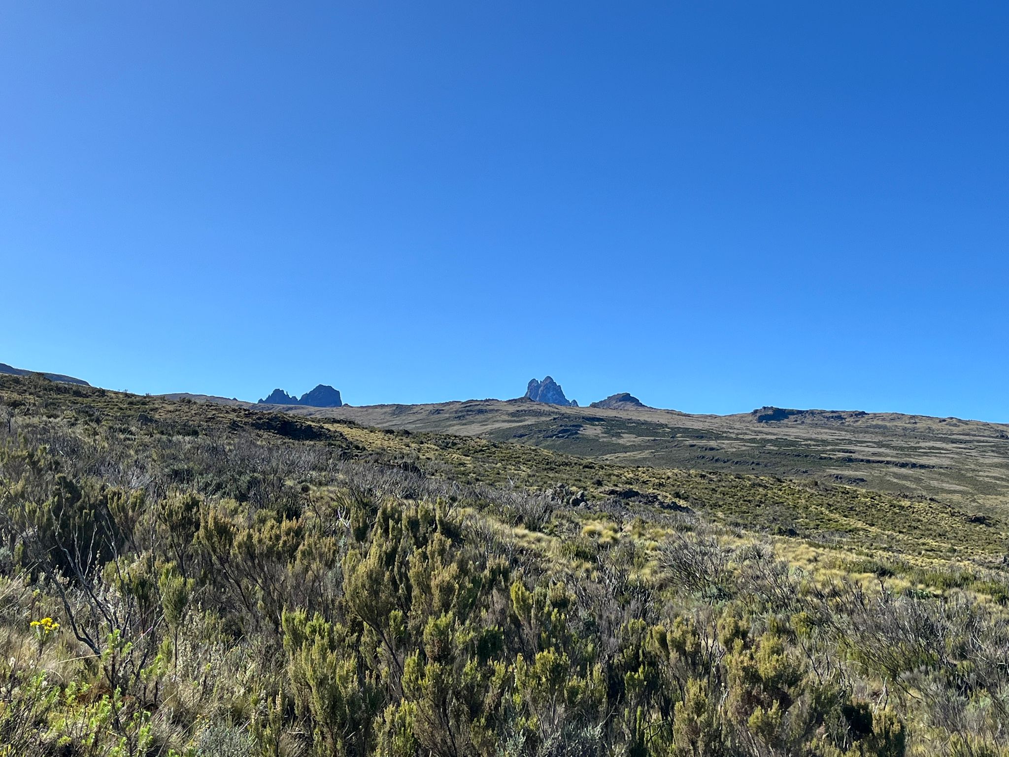 CLIMBING/HIKING MOUNT KENYA